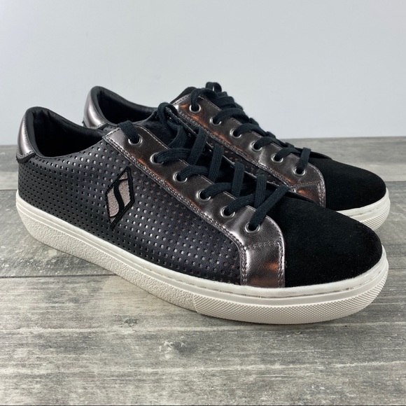 skechers goldie playful prints